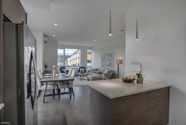 Foto del edificio - 2410 S Plum St