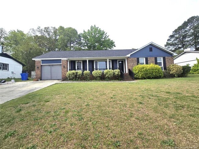 Building Photo - 6873 Brasswood Dr