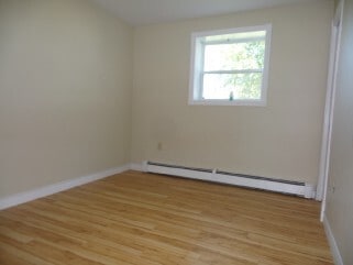 Building Photo - 325 Brophy Ave