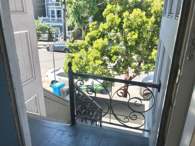 Foto del edificio - 3961-3963 24th Street