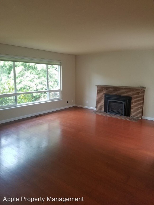 Building Photo - 2 br, 1 bath House - 717 West Cremona - 1