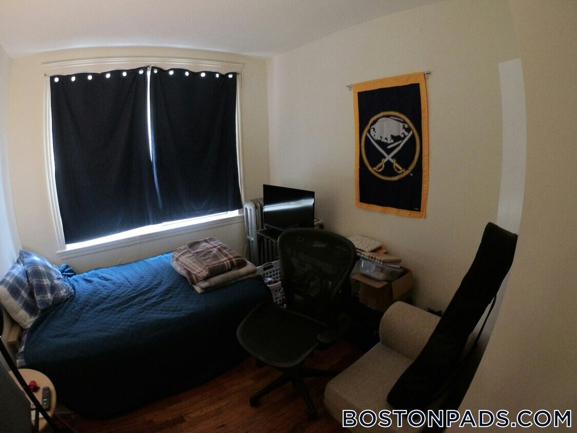 Foto principal - 1450 Commonwealth Ave