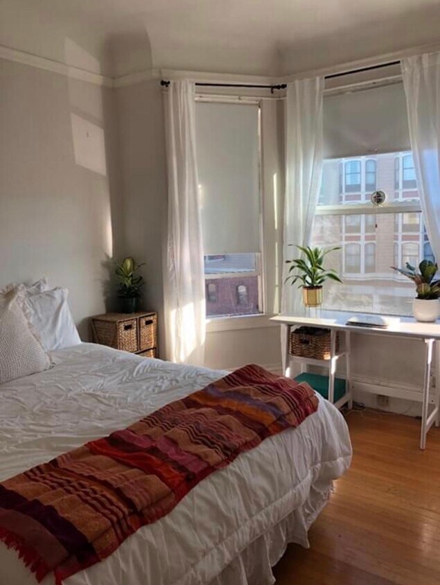Primary Photo - 1450 Lombard St