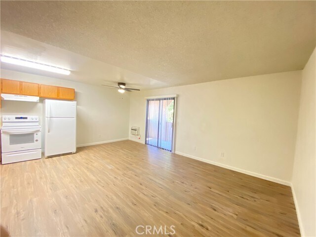Foto del edificio - 1620 W Euclid Ave