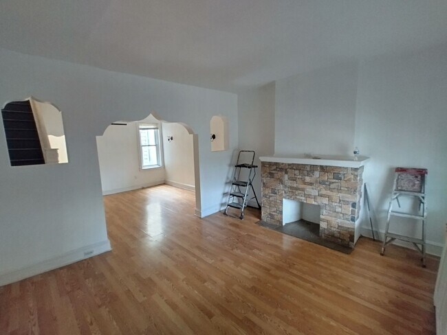 Foto del edificio - North Philadelphia 3 Bedroom Home