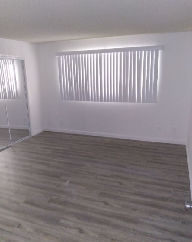 Building Photo - 3533 Keystone Av