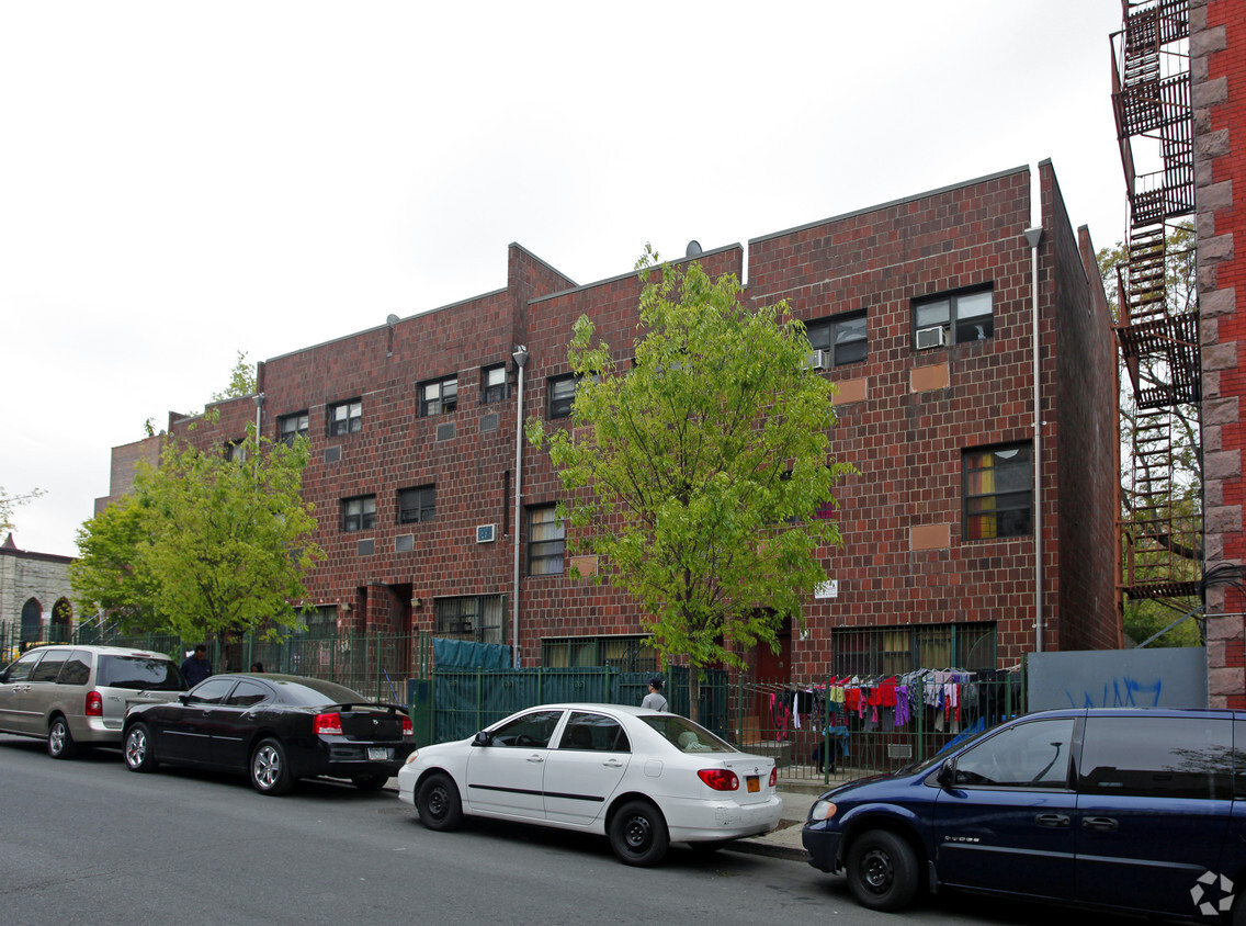 Foto del edificio - Plaza Borinquen Townhomes