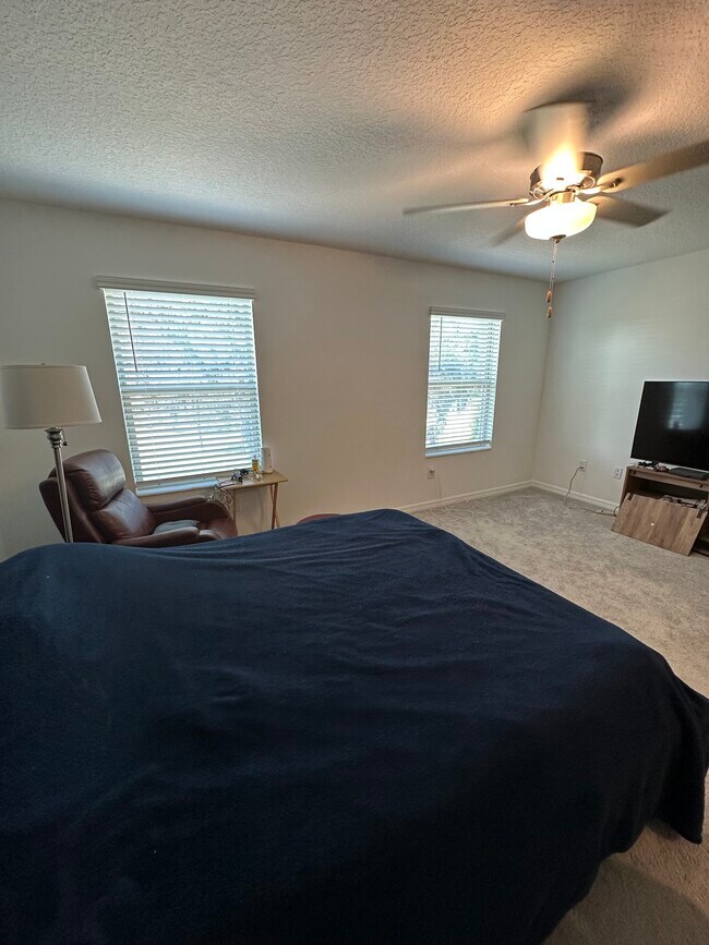 Building Photo - 2555 Charlan Ct