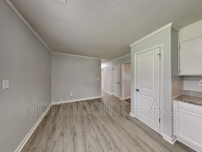 Foto del edificio - 2966 Kathy Ln NW