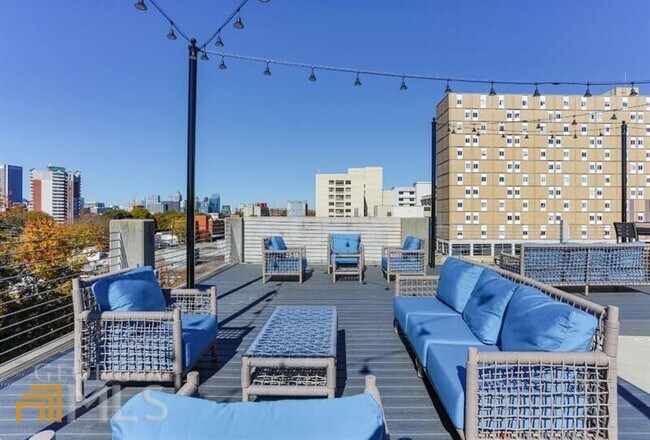 Foto del edificio - 435 North Highland Avenue Northeast