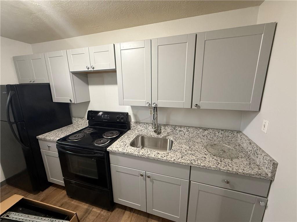 Building Photo - 269 E Pickens Rd