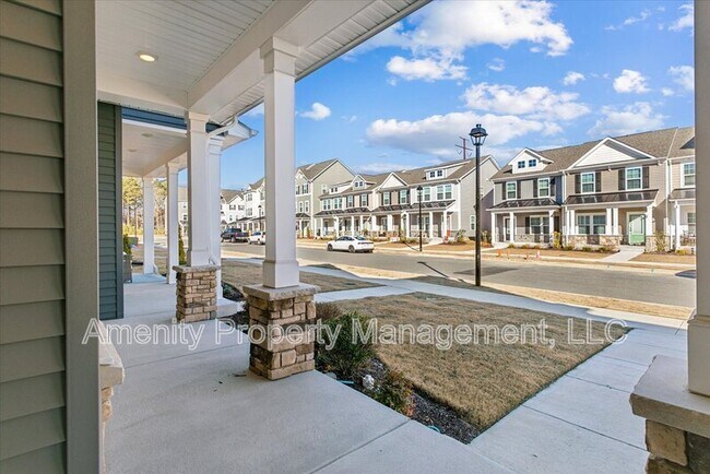 Foto del edificio - 1529 Stanford Ln