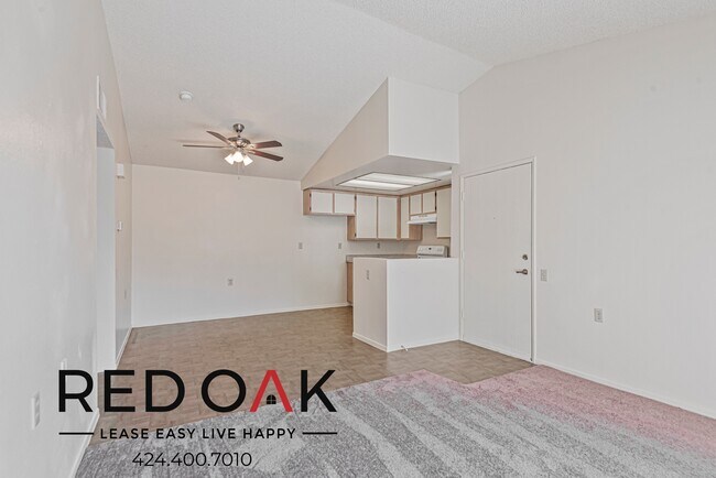 Foto del edificio - ~1 Month FREE~ SENIOR COMMUNITY 55+ Cozy O...