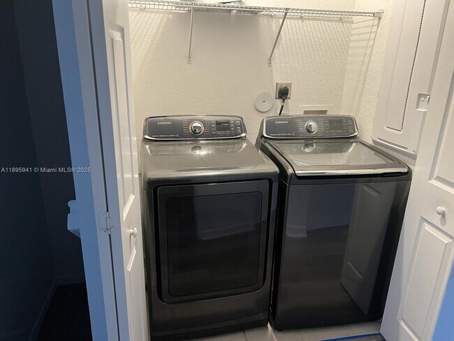 Foto del edificio - 12738 SW 230th Ter