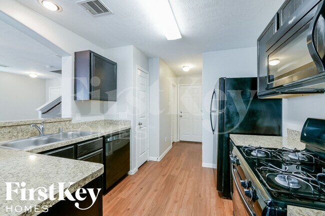 Foto del edificio - 15411 Bammel Oaks Ct