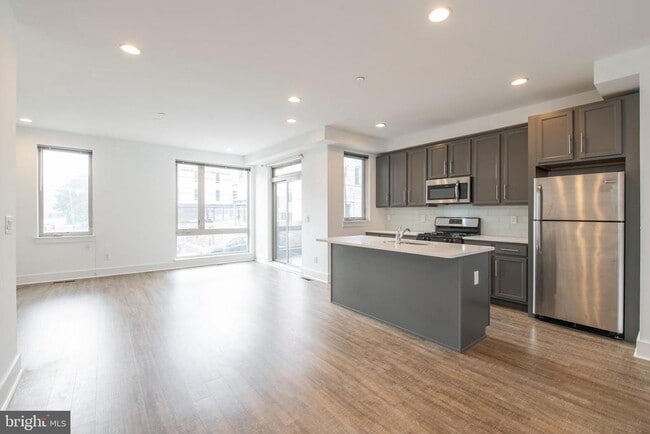 Foto del edificio - 1206 N 7th St