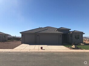 Building Photo - 971 E 3900 S
