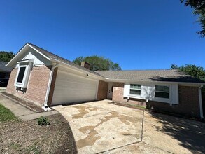 Building Photo - 1614 Tower Grove Ct