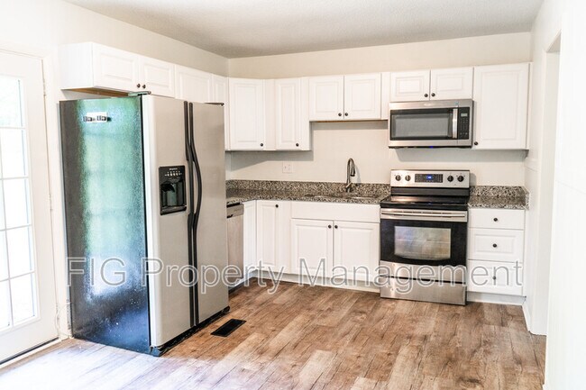 Foto del edificio - 4610 Sullivan Rd