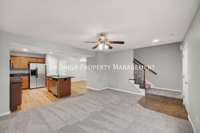 Building Photo - 9125 Greenspire Dr