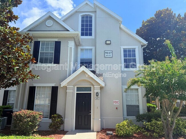 Foto del edificio - 9117 Lee Vista Blvd