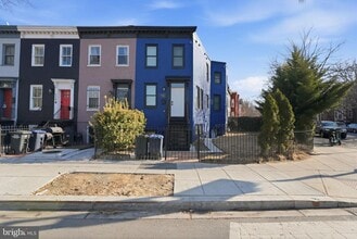 Building Photo - 718 Rhode Island Ave NW