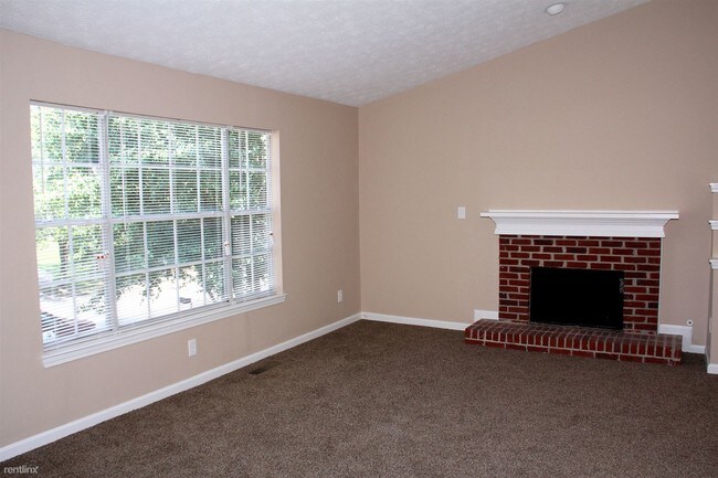 Building Photo - 3715 River Ridge Ct