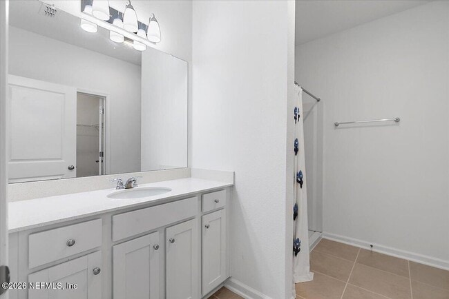 Building Photo - 14220 Epply Dr