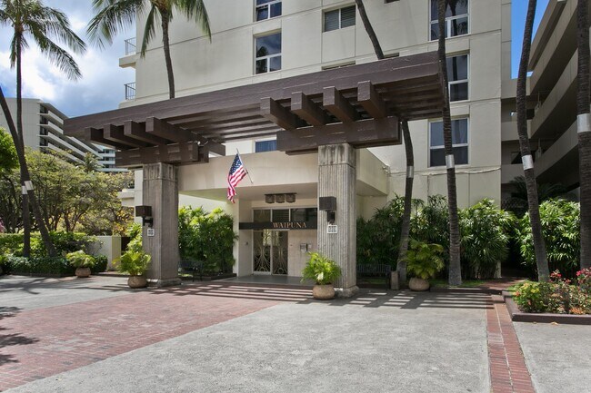 Building Photo - Gorgeous 2 bedroom 2 bath unit with Diamon...