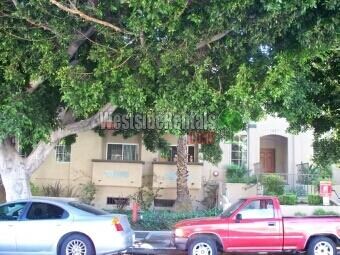 Foto principal - 1957 N Bronson Ave