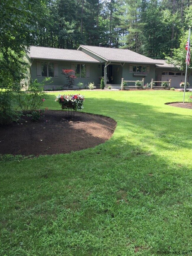 Building Photo - 69 Rolling Hills Dr