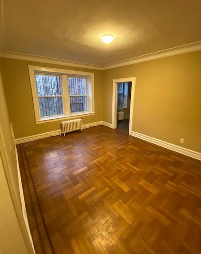Building Photo - 570 Mount Prospect Ave