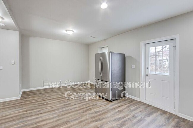 Foto del edificio - 2854 Oakley Ave