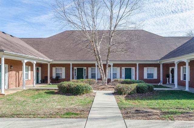 Primary Photo - 7134 Somerset Springs Dr