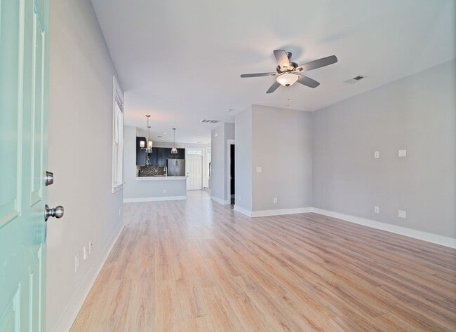 Photo - Peaceful Park Circle Retreat House