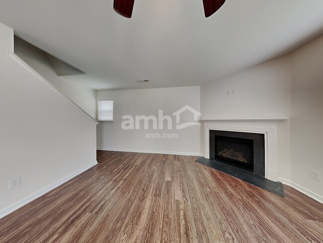 Building Photo - 4662 Abbey Park Rd