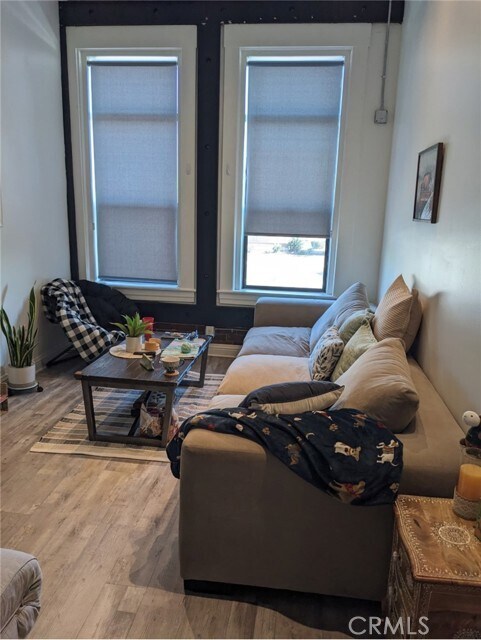 Foto del edificio - 163 E 2nd St