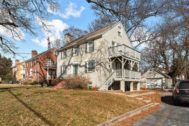 Building Photo - 4506 Guilford Rd