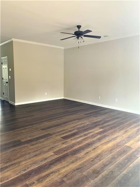 Building Photo - 1475 Bluff Valley Cir