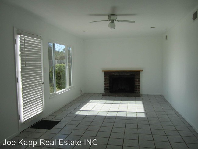 Building Photo - 3 br, 2 bath House - 5660 Loma Vista Road