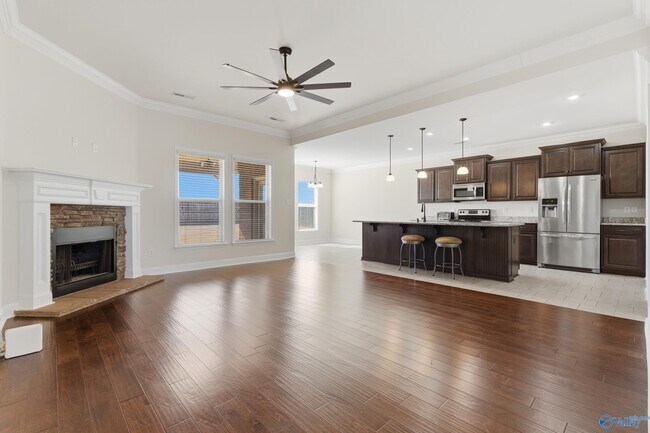 Foto del edificio - 133 Carleighfalls Dr