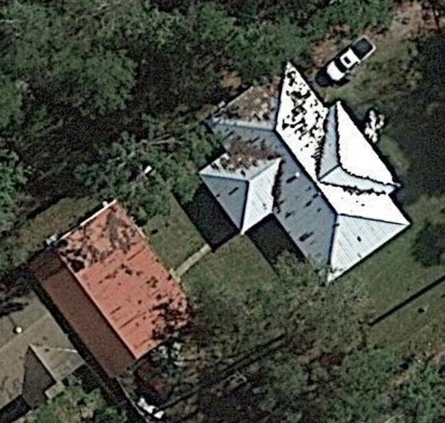 Building Photo - 58050 Churchill Rd