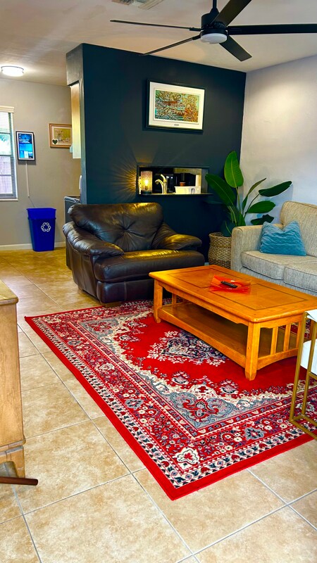 Foto principal - 1035 NE 32nd St