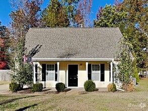Building Photo - 124 Red Feather Ct