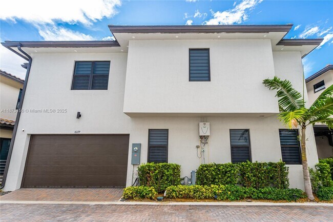 Foto del edificio - 8229 NW 44th St