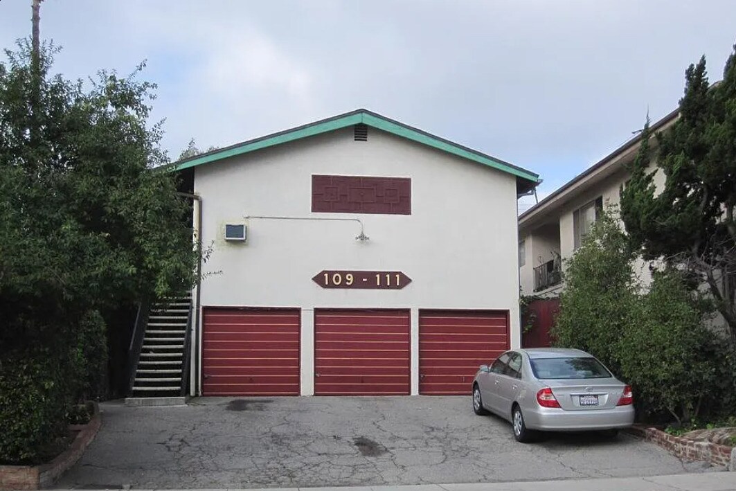 Foto principal - 109 N Marguerita Ave