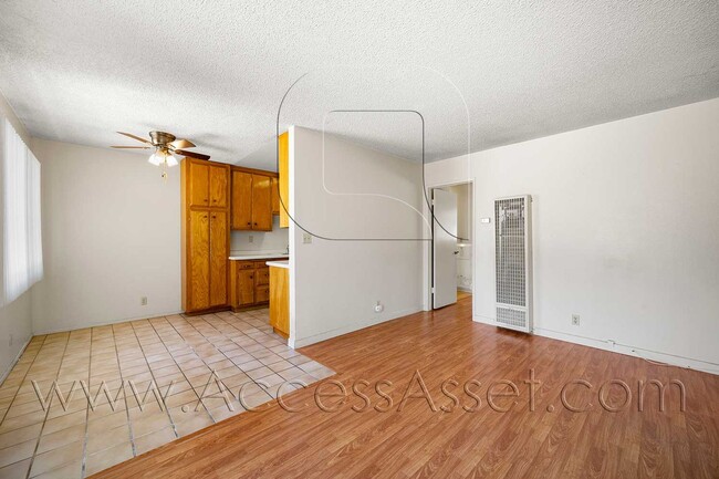 Building Photo - Lovely 55+ Senior Community Home With 1 Be...