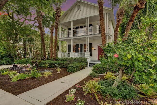 Building Photo - 306 N Swinton Ave