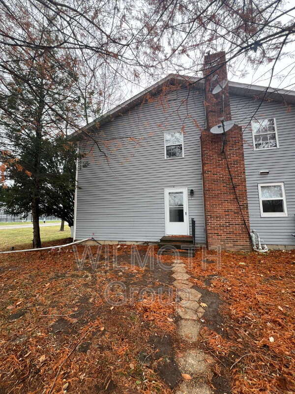 Primary Photo - 1310 Millerwood Dr