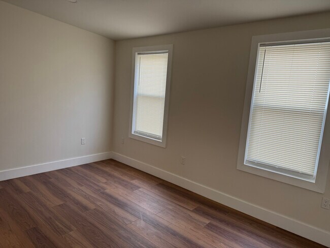 Foto del edificio - 445 S 17th St